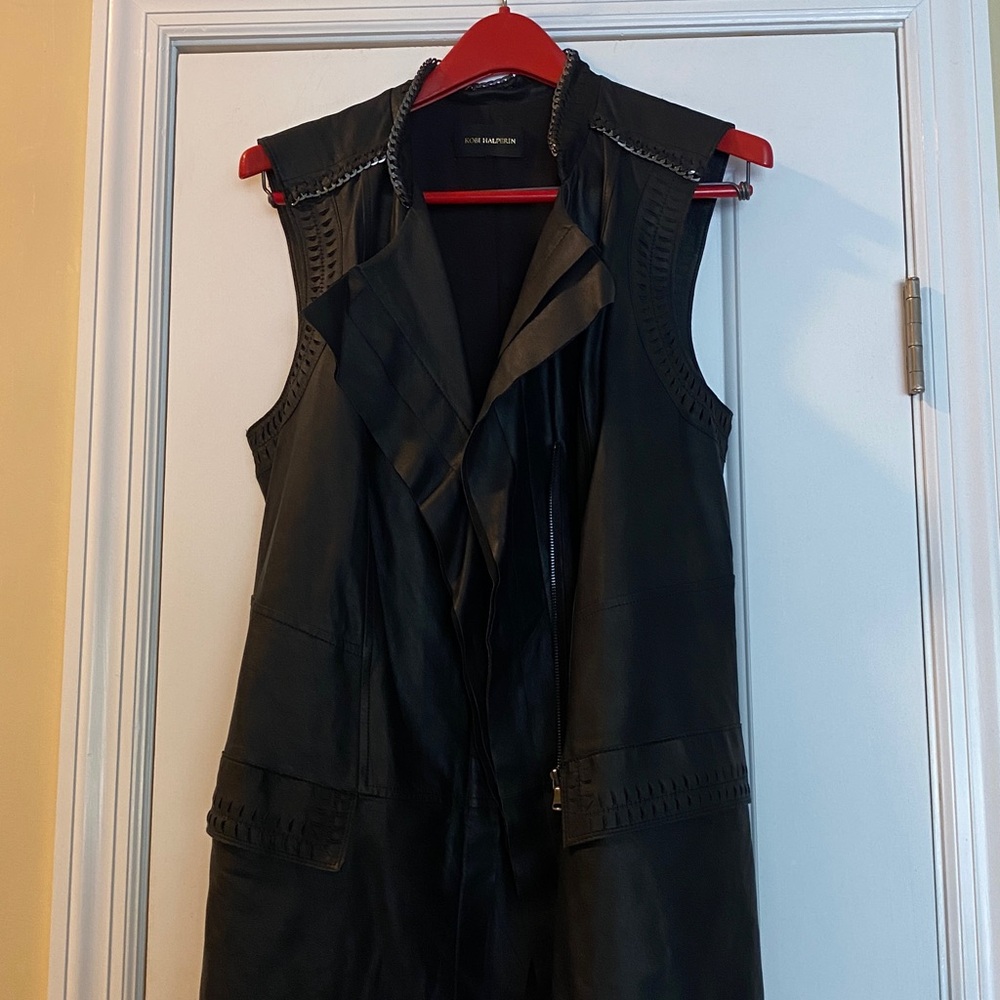 Kobi Halperin 💯Genuine Leather Black Silver Chain Full Zip Ruffled Vest - Picture 14 of 16